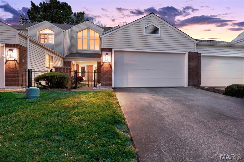 1710 Ridgeview Circle Drive — photo