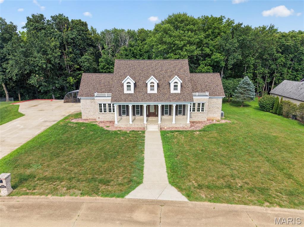 412 Willow Creek Drive — photo