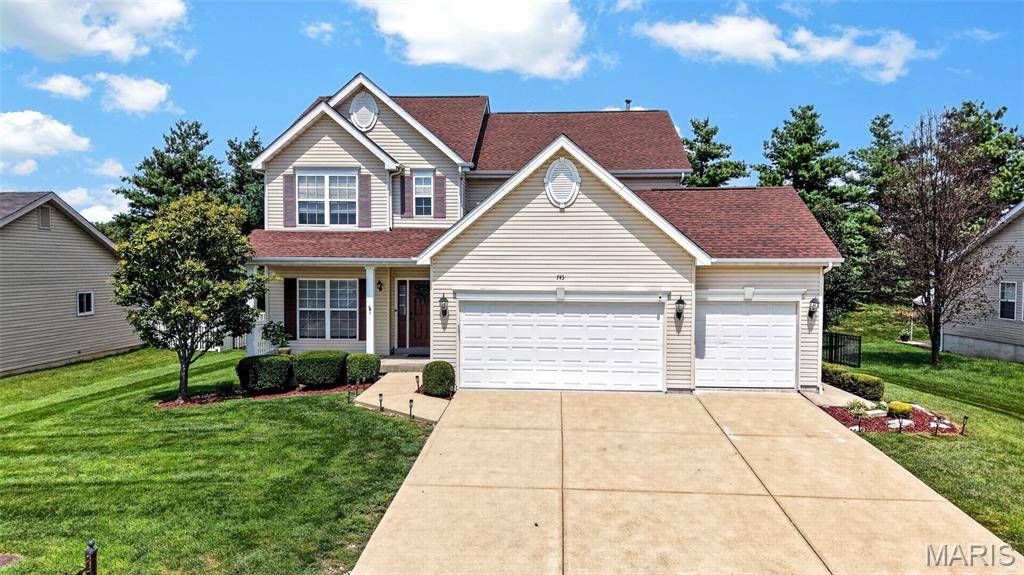 743 Springfield Drive — photo