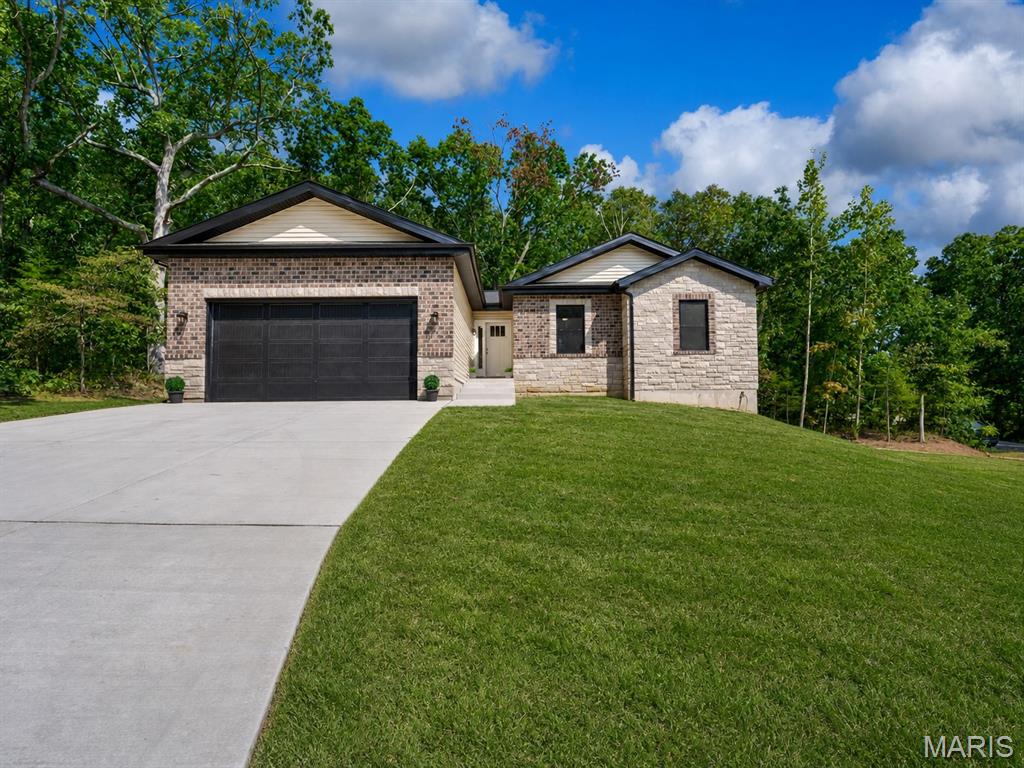 6103 Union Drive — photo