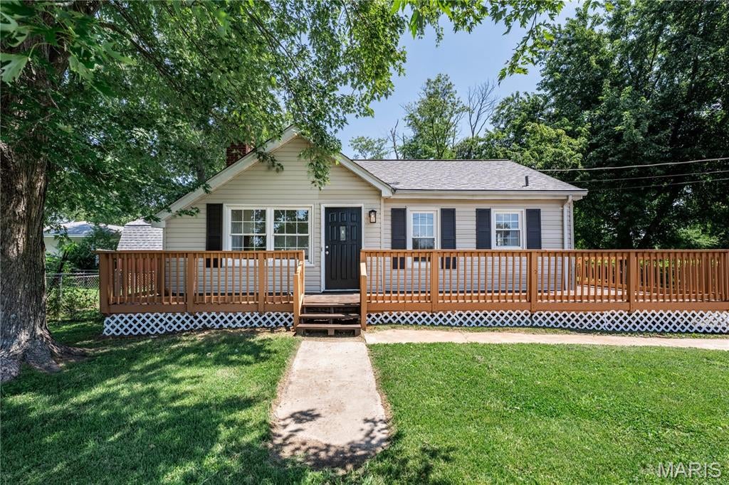 2554 Starling Airport Road — photo