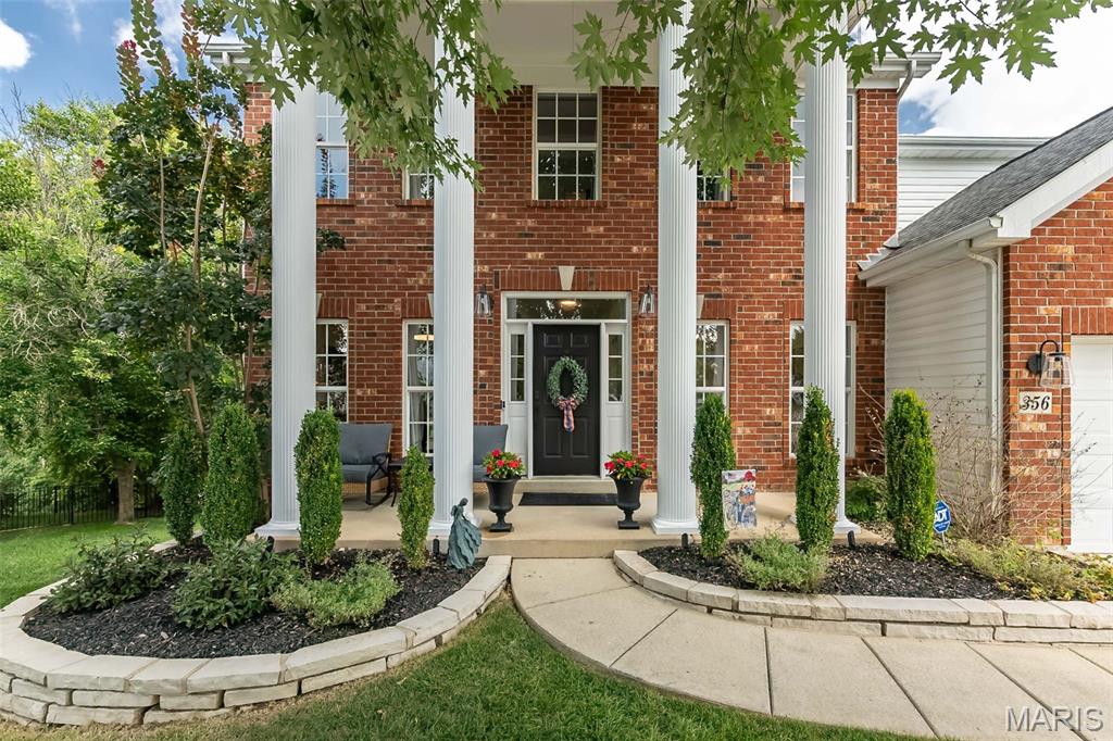 356 Carr Manor Court — photo