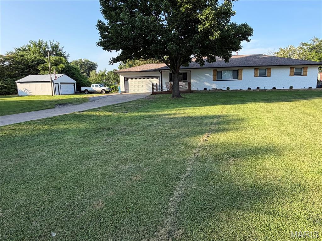 4330 Lake Drive — photo