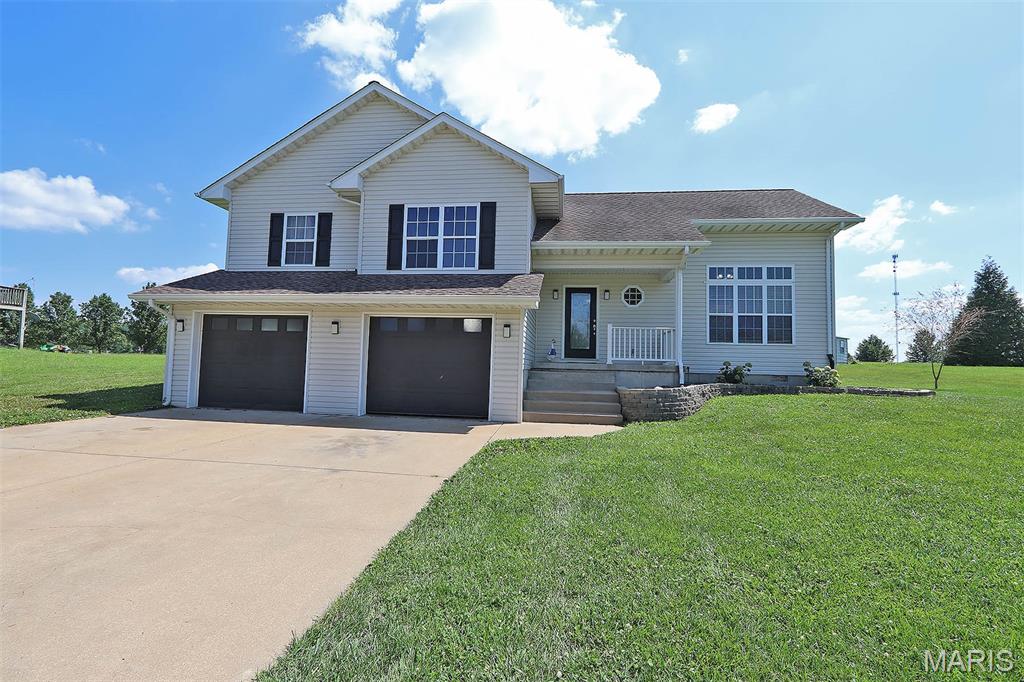 109 Sunset Court — photo