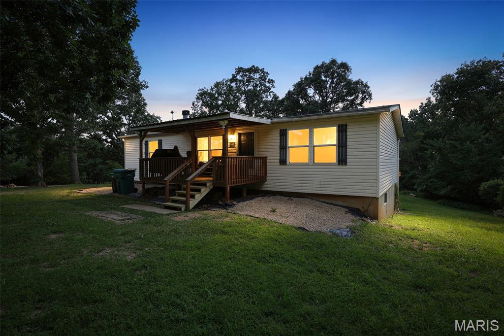 1001 King Arthur Court — photo