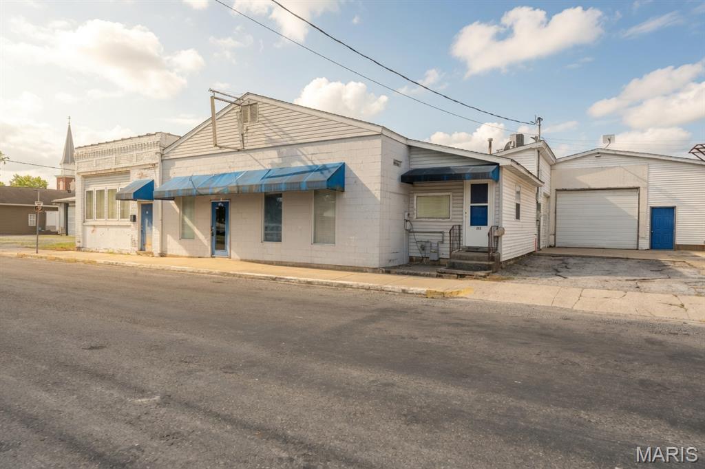 205 S Union Street — photo