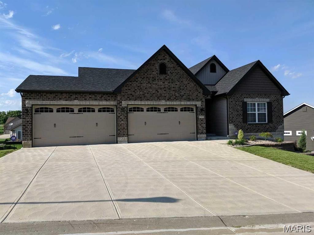 9840 Ridgecrest Drive — photo