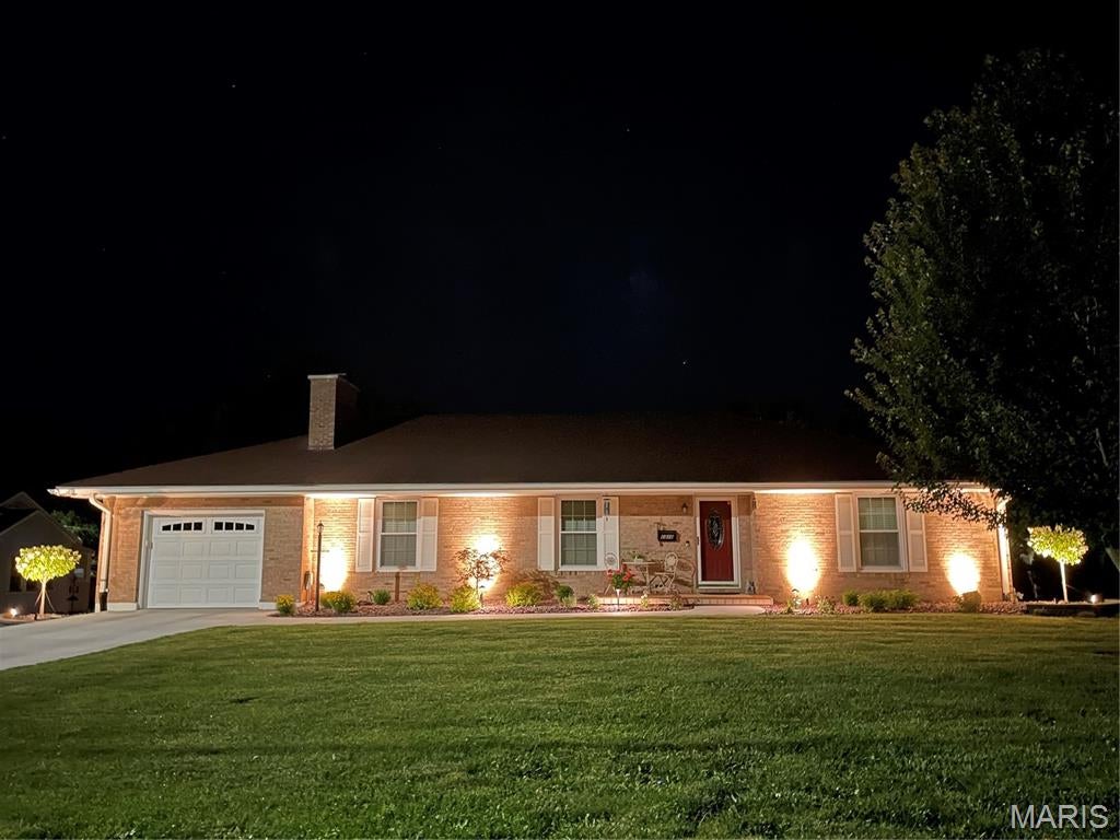 1310 Country Club Drive — photo