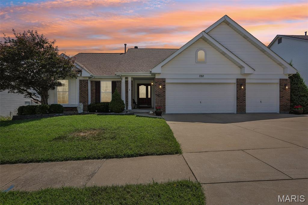 722 Grand View Ridge Court — photo