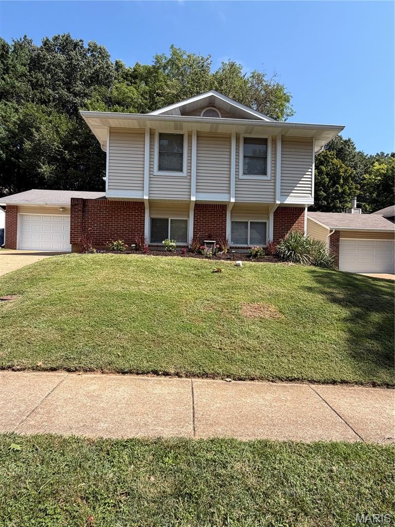 537 Treetop Village — photo