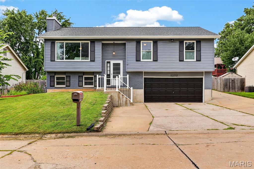 1273 Poseidon Court — photo
