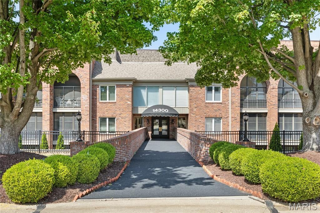 14300 Conway Meadows Court 202 — photo