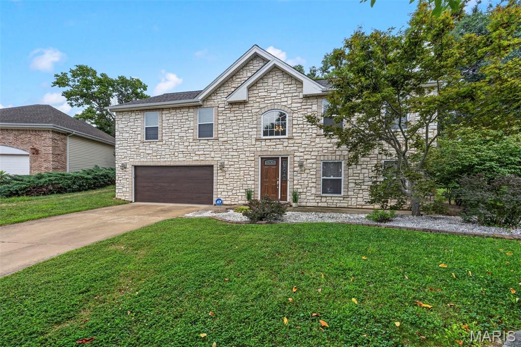 3950 White Rose Lane — photo