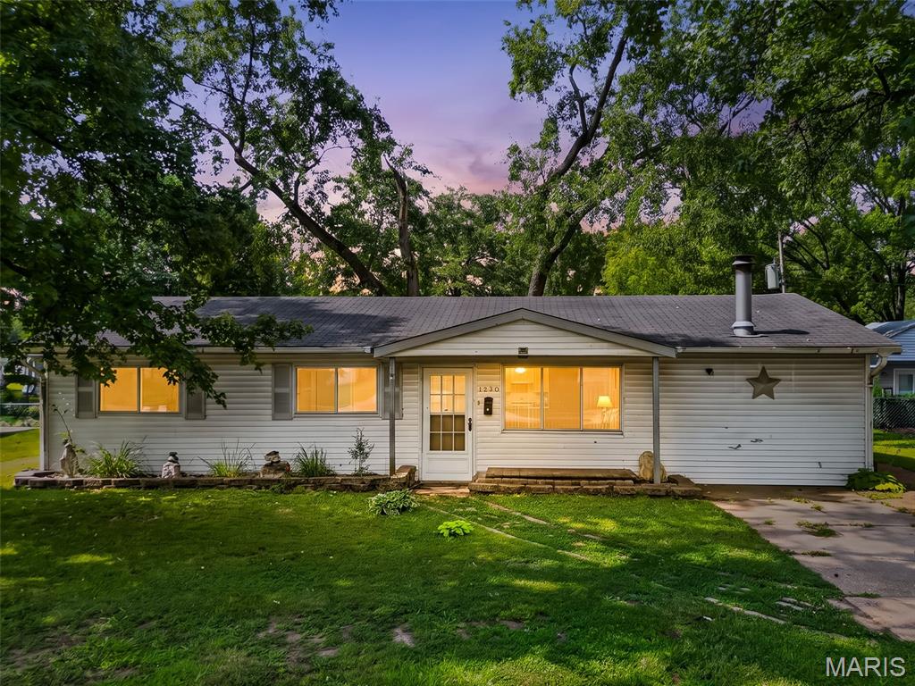 1230 Flicker Drive — photo