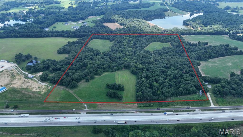 50.84 Acres Veterans Memorial Parkway — photo