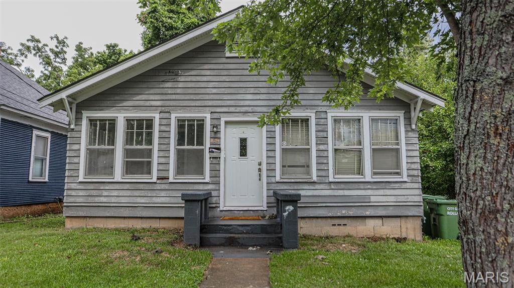 302 N Walnut Street — photo