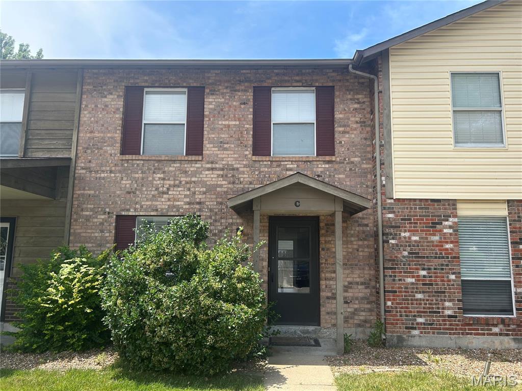 47 Park Charles Boulevard C — photo