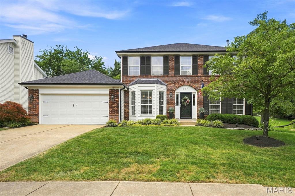 914 Oakmoor Drive — photo