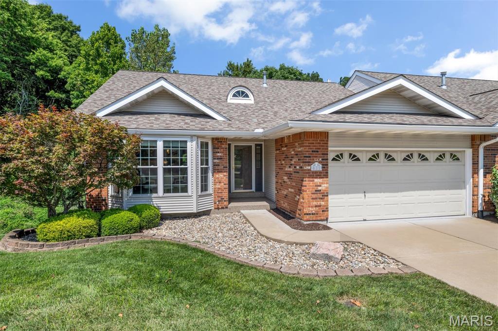 811 Brae Court — photo