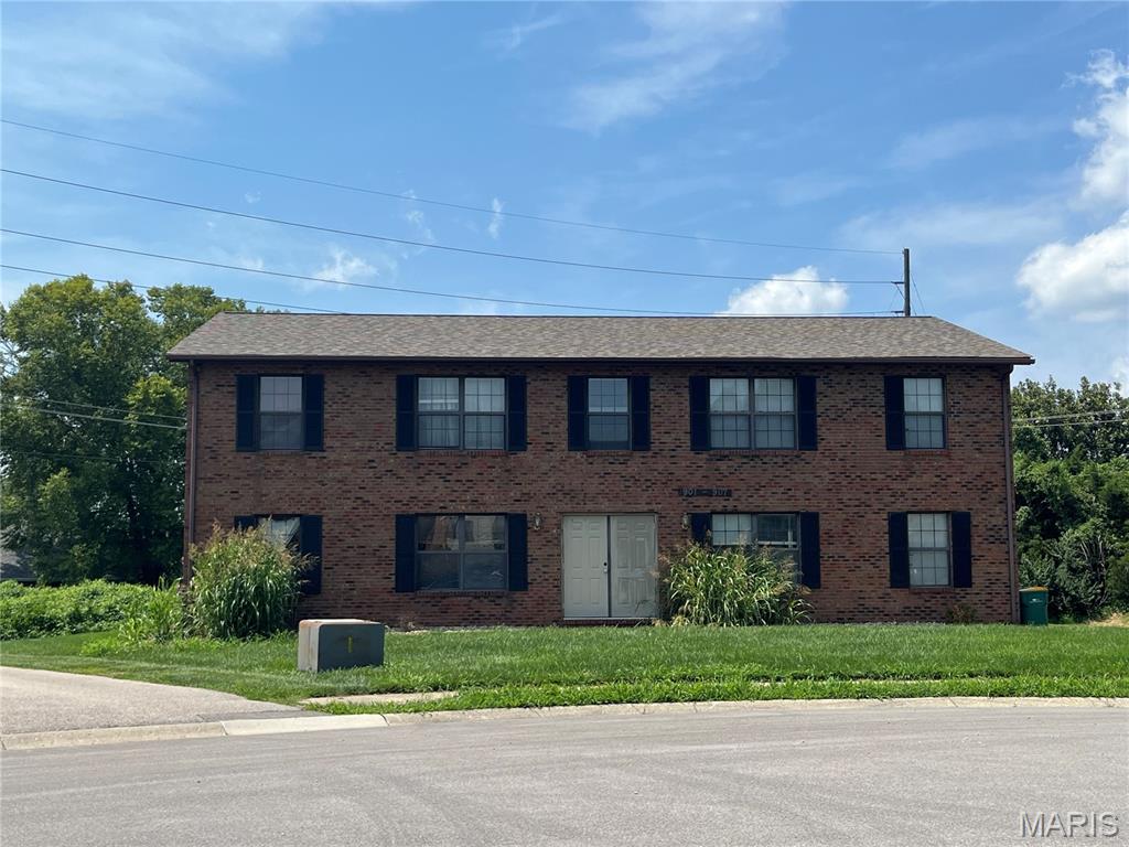 901 Georgetowne Drive — photo