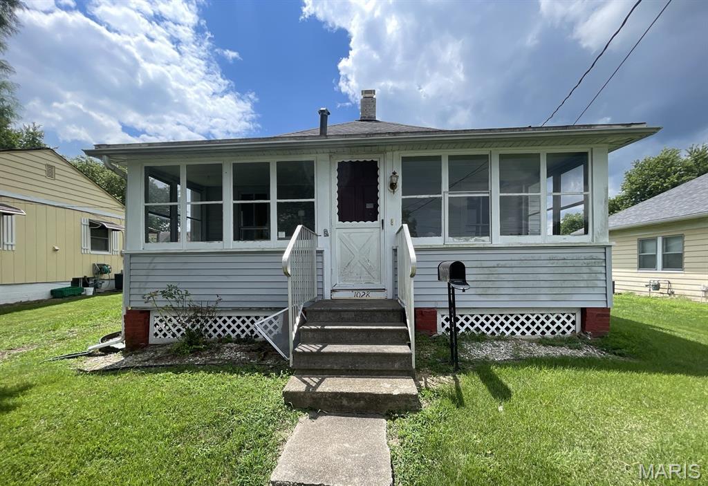 1028 Bell Place — photo