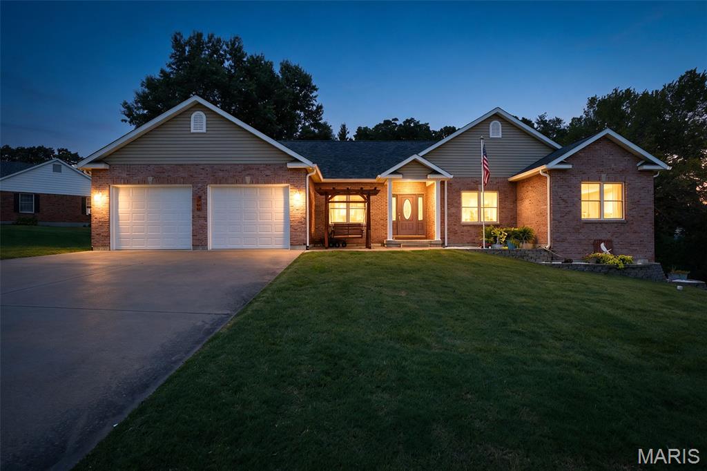1208 Hollow Oak Court — photo