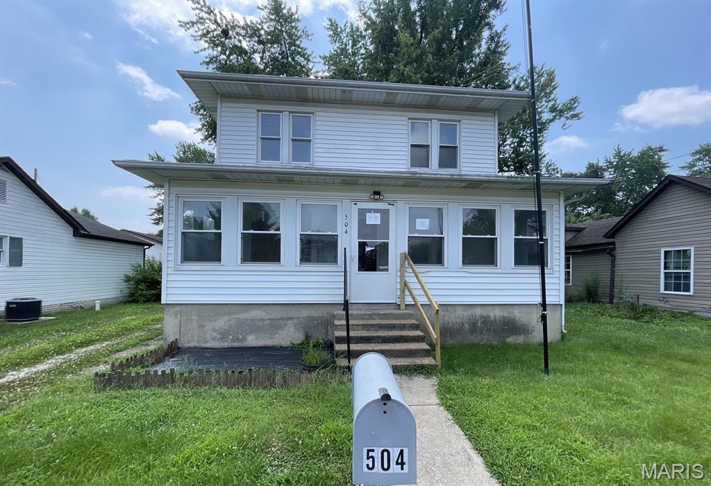 504 E Walnut Street — photo