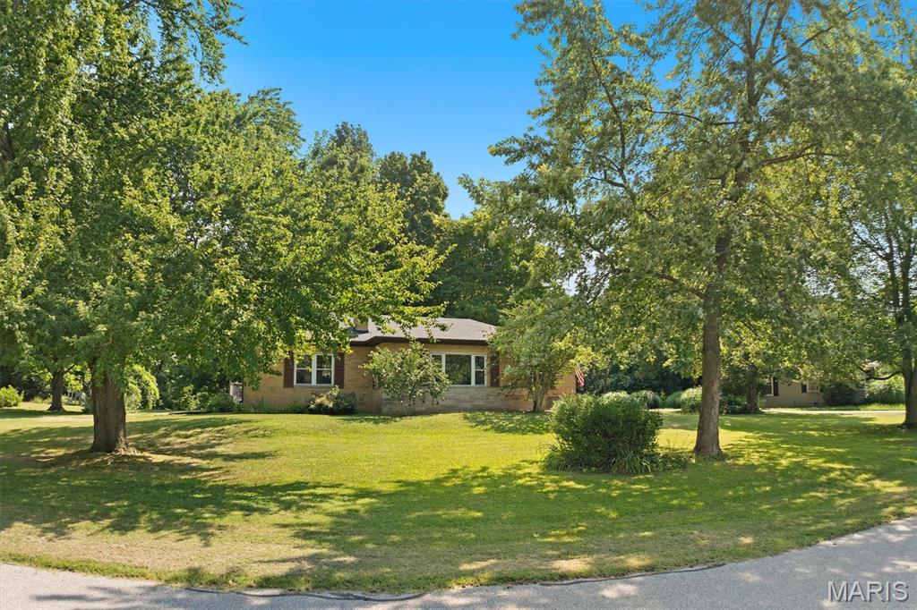 9 Lou Juan Drive — photo