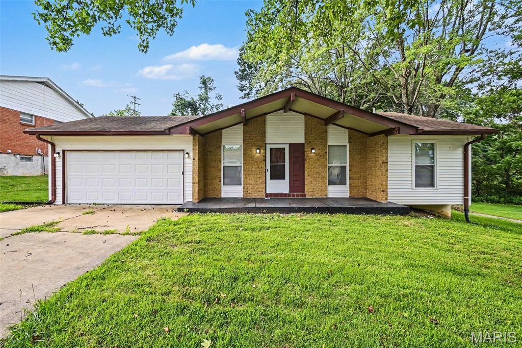 6692 Lesli Mari Court — photo