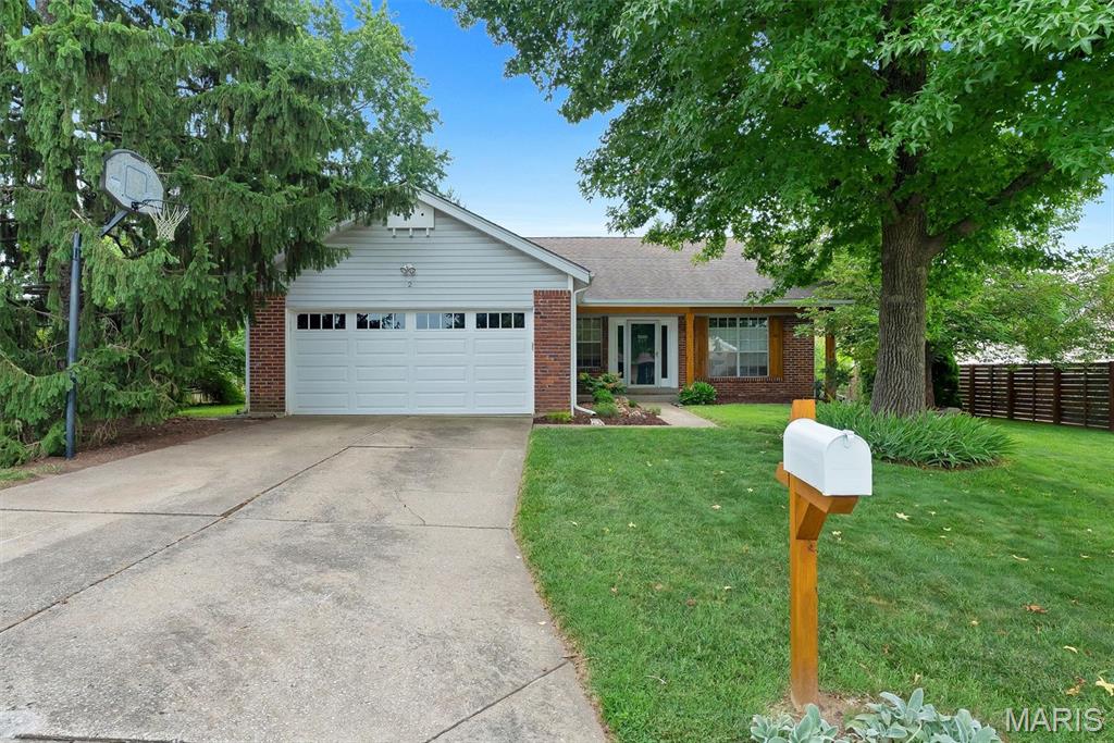 2 Shadowood Court — photo