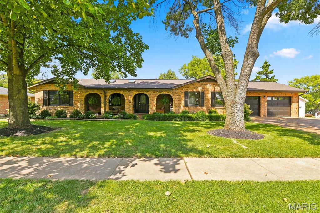 7001 Weber Road — photo