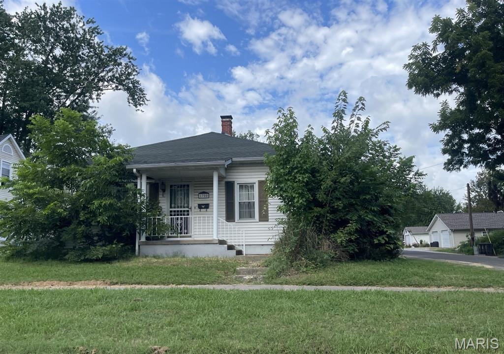 1700 Olive Street — photo
