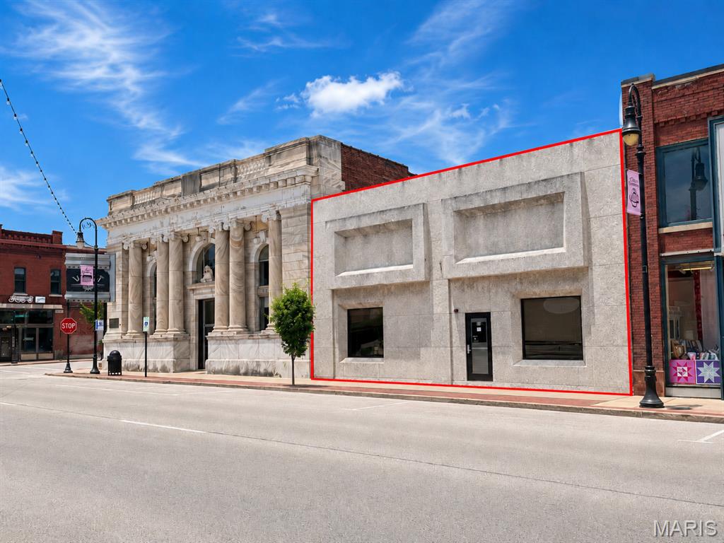 104 W Main Street — photo