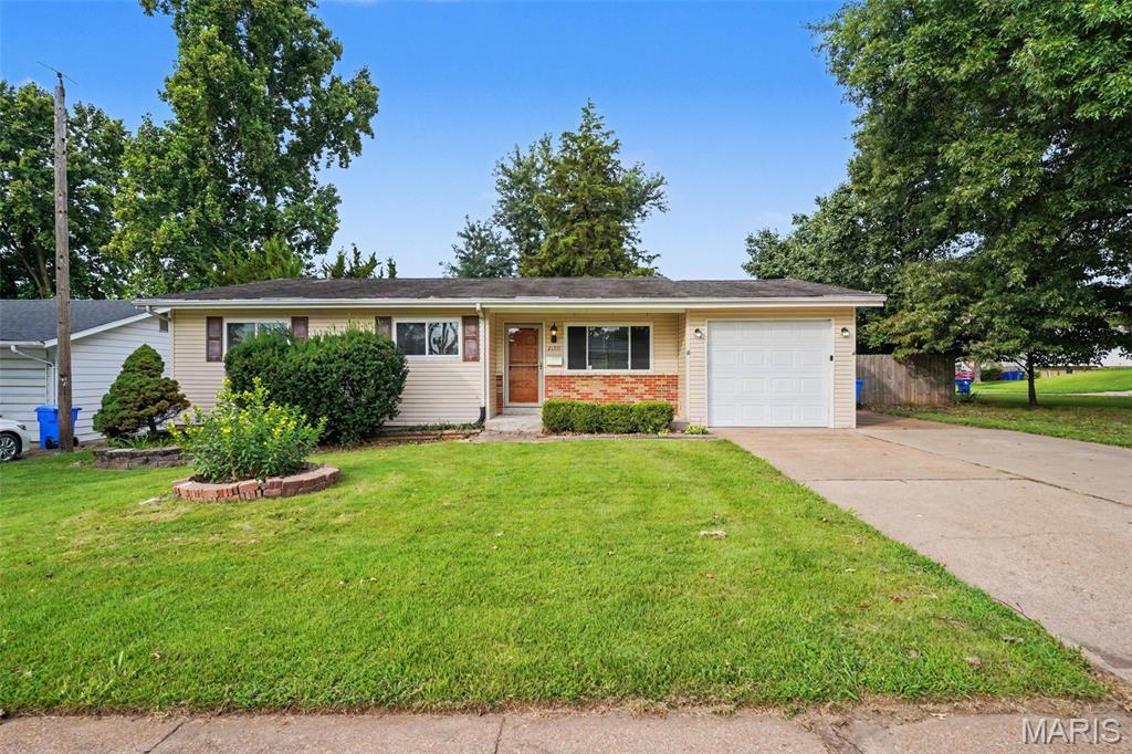 2180 David Drive — photo