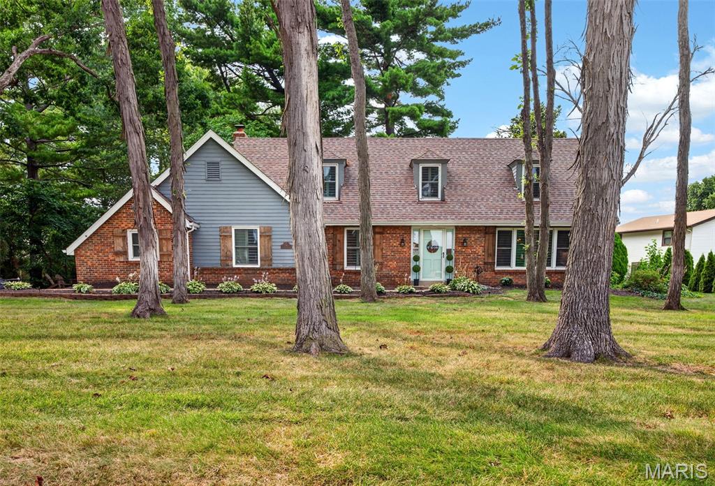 4 Chantilly Court — photo