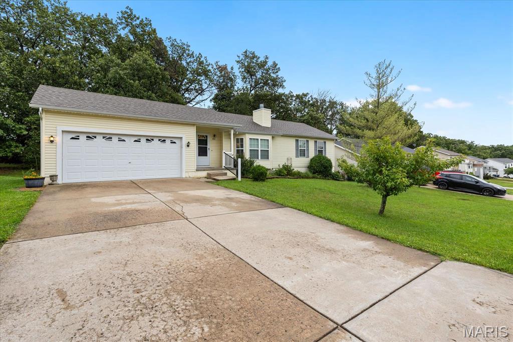 1053 Wrigley Circle — photo