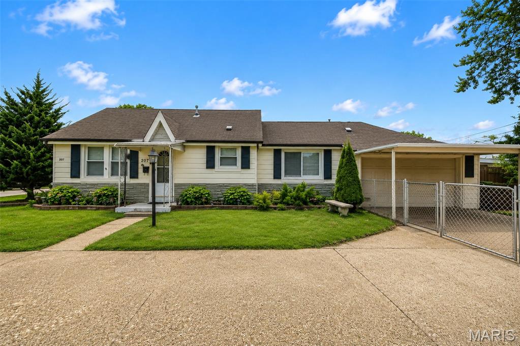 207 Marilyn Estates Drive — photo