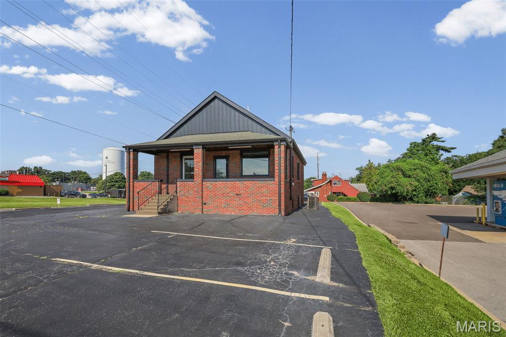 2806 Godfrey Road — photo