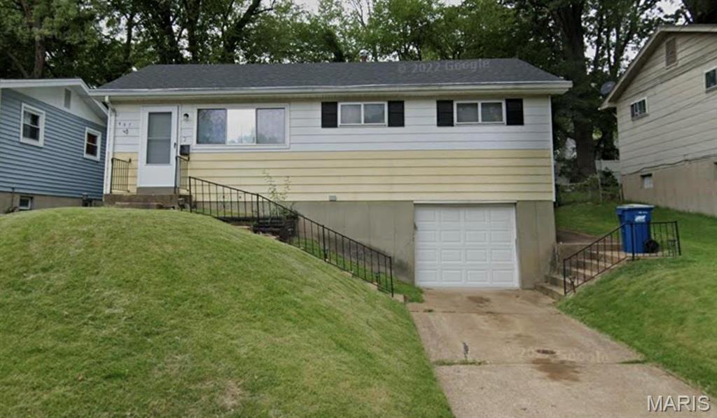 607 Superior Drive — photo