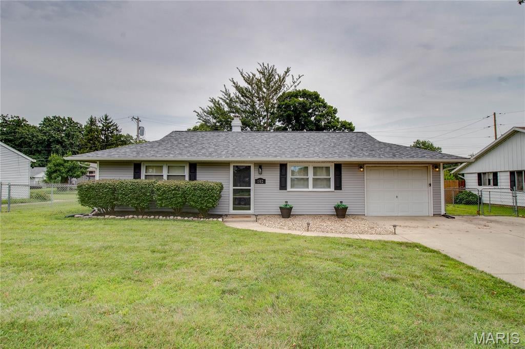 102 Saint Joseph Drive — photo