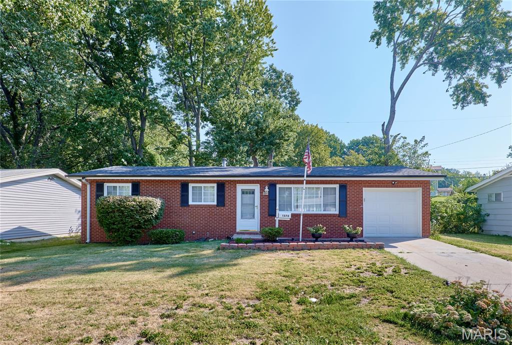 1370 Acredale Drive — photo