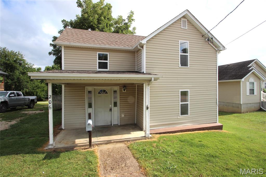 206 W School Street — photo
