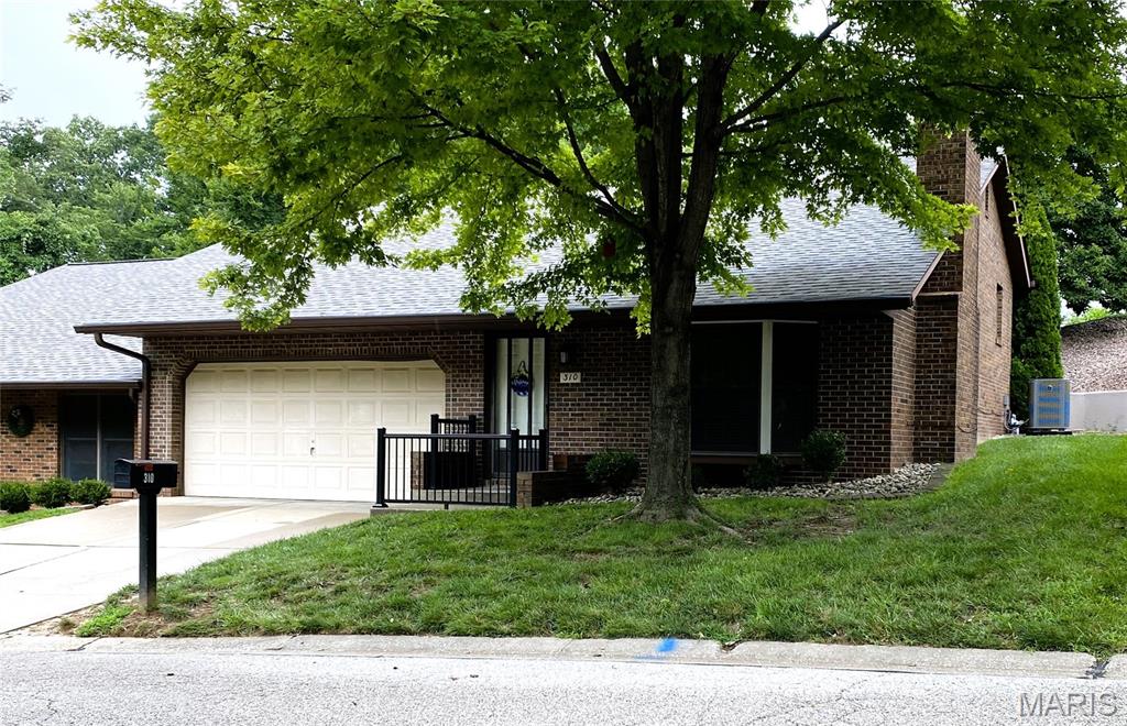 310 Northcrest Drive — photo
