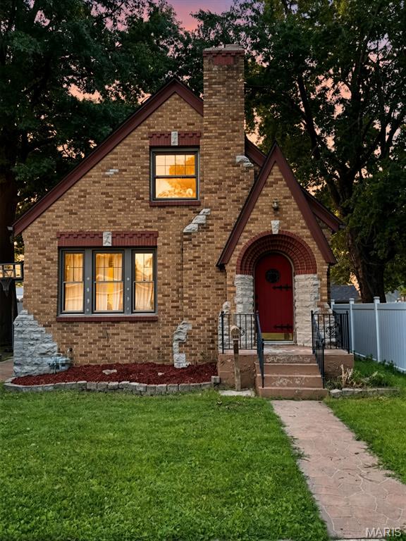 111 E Olive Street — photo