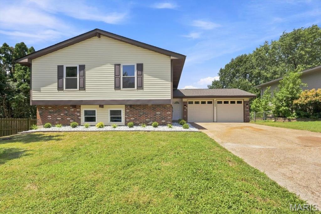 12235 Spring Shadow Court — photo