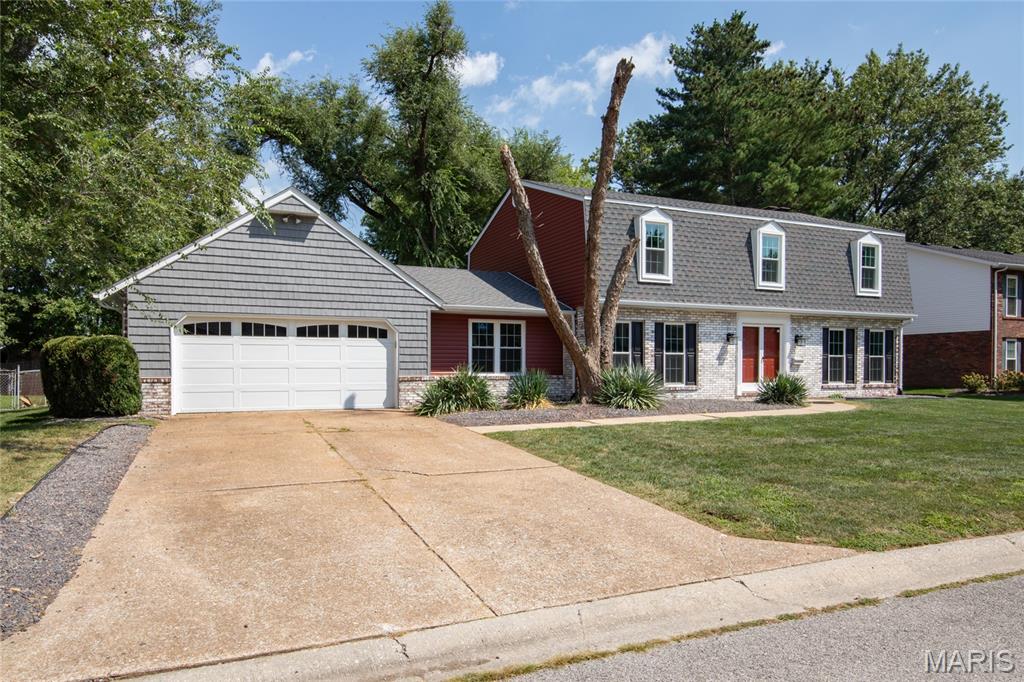 810 Meadowlark Drive — photo