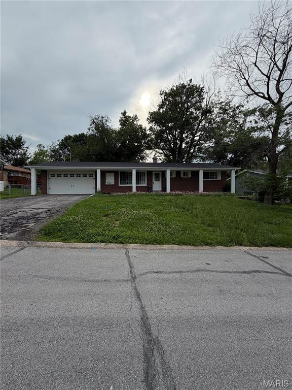 713 Plaza Drive — photo