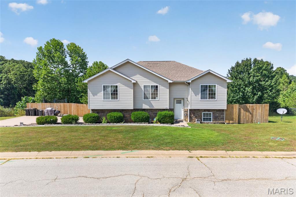 120 Kale Court — photo