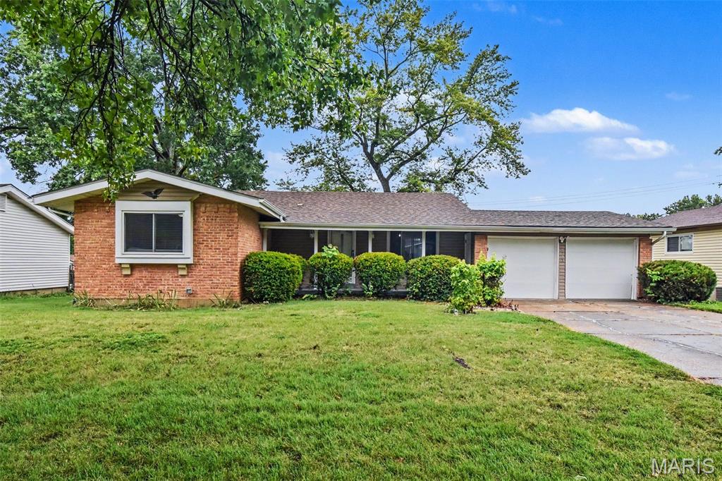 5172 Priorybrook Road — photo