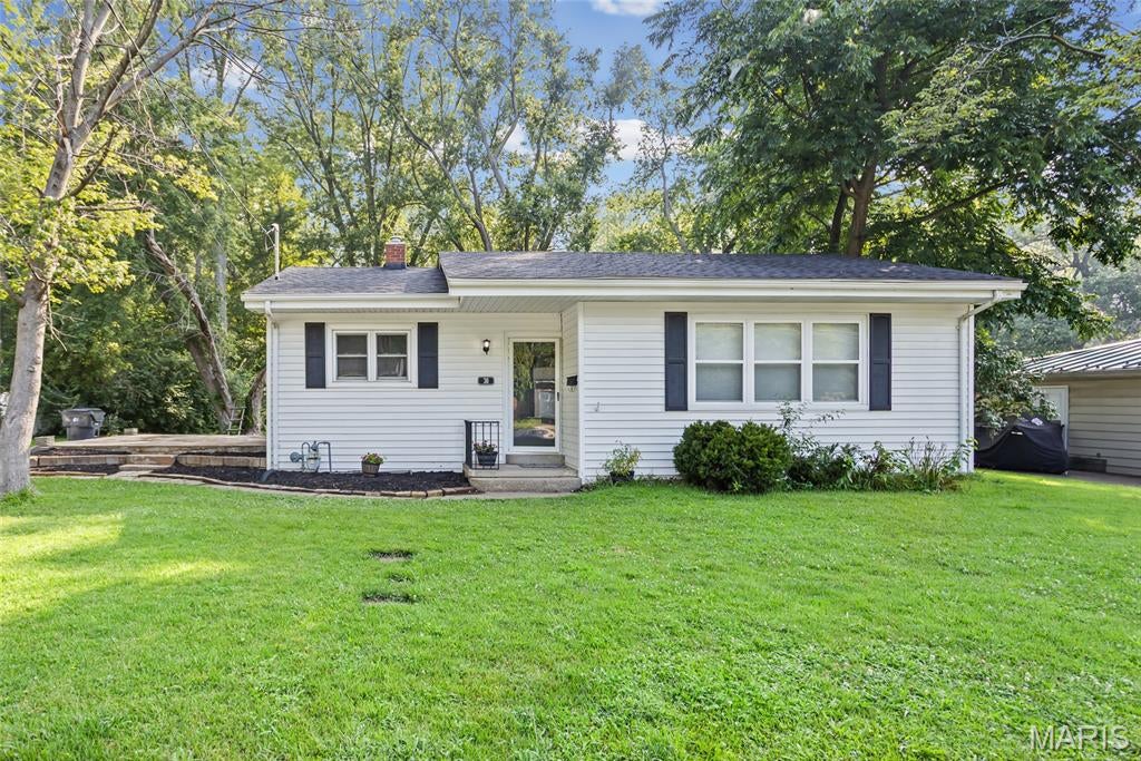 30 Apple Tree Lane — photo